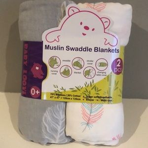 NWT baby muslin swaddle blankets